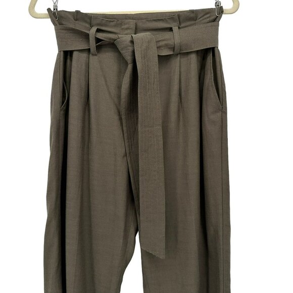 NWT Trouve Pleated Belted Green Tapered Dress Pants Womens 6 - Picture 2 of 9